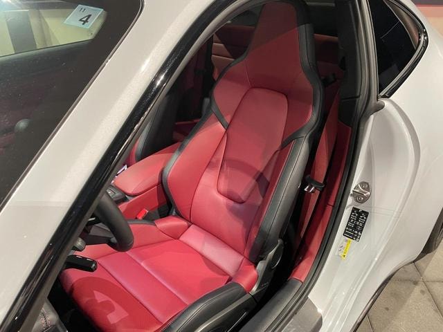 Миниатюра 16