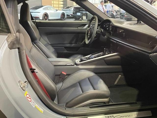 Миниатюра 28