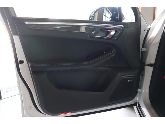 Миниатюра 42
