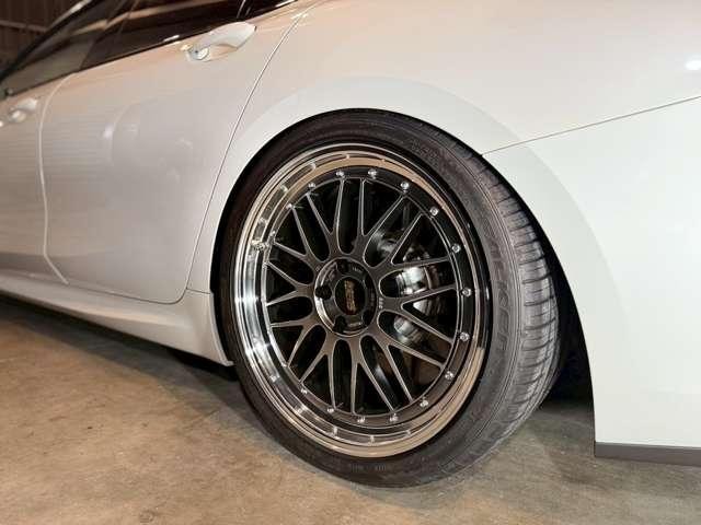 Миниатюра 18