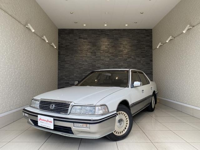 Honda LEGEND 1990 — фото автомобиля 1