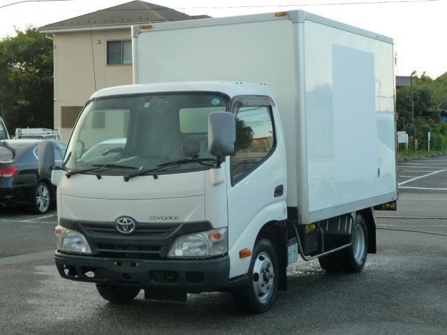 Toyota TOYOACE 2014 — фото автомобиля 1