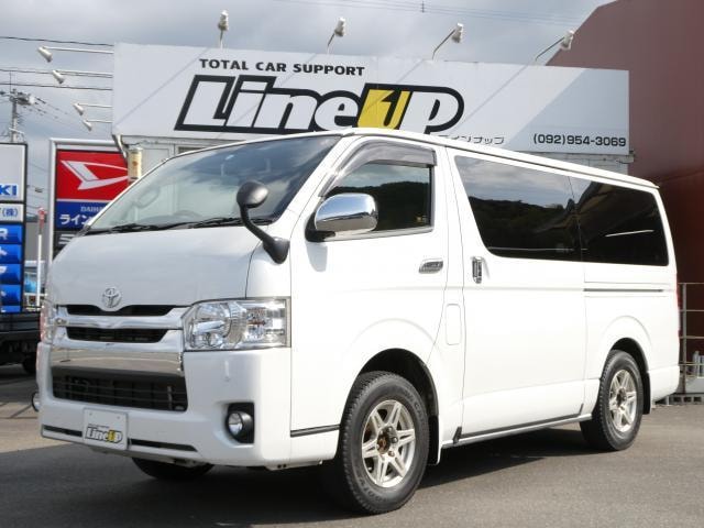 Toyota HIACE VAN 2018 — фото автомобиля 1