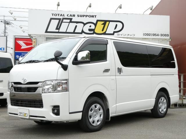 Toyota HIACE VAN 2023 — фото автомобиля 1