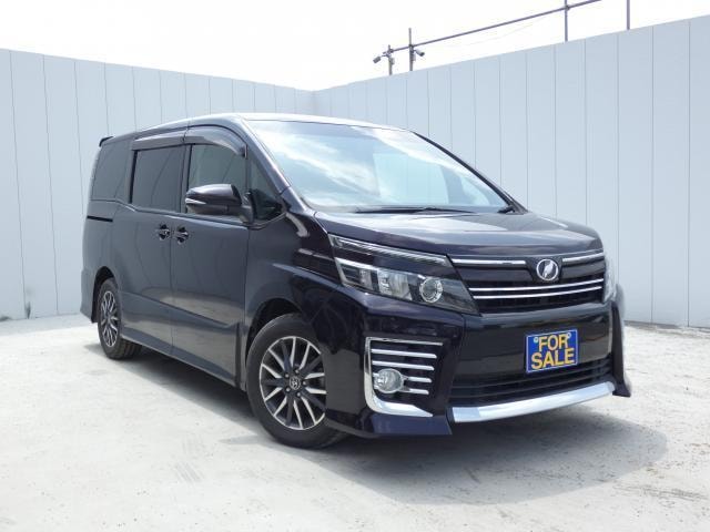 Toyota VOXY 2014 — фото автомобиля