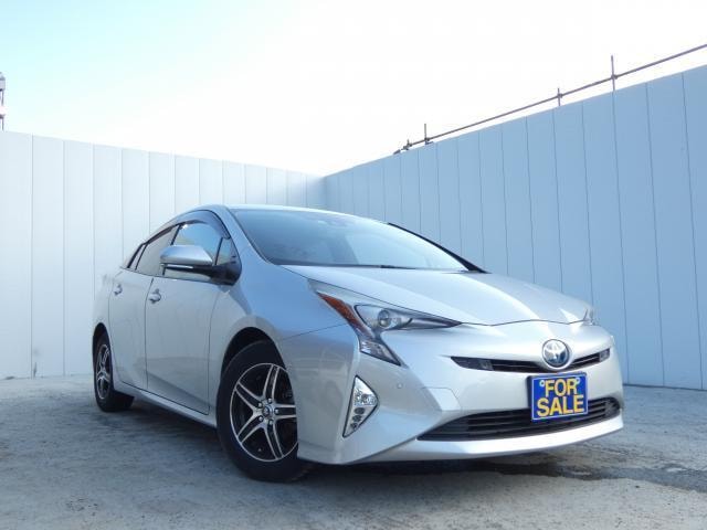 Toyota PRIUS 2016 — фото автомобиля 1