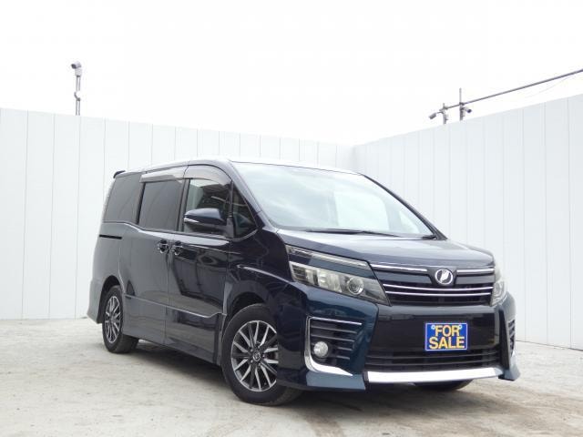 Toyota VOXY 2014 — фото автомобиля 1