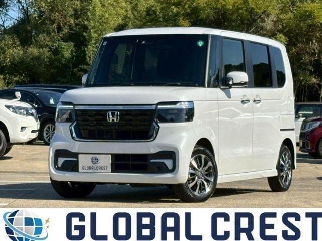 Honda N-BOX CUSTOM 2025 — фото автомобиля 1