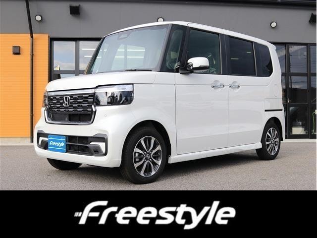 Honda N-BOX CUSTOM 2025 — фото автомобиля 1