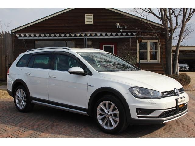 Volkswagen GOLF ALLTRACK 2016 — фото автомобиля