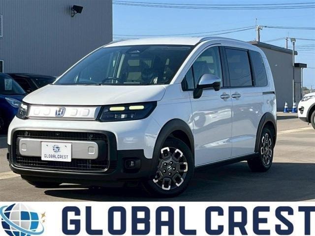 Honda FREED 2026 — фото автомобиля 1