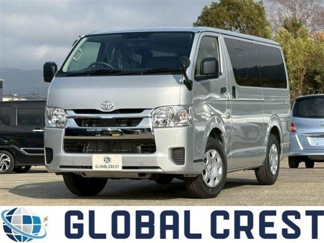 Toyota HIACE VAN 2026 — фото автомобиля 1