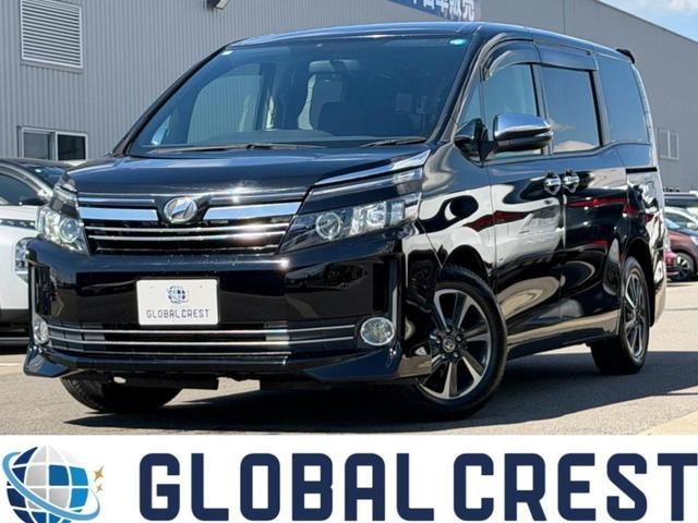 Toyota VOXY 2015 — фото автомобиля 1