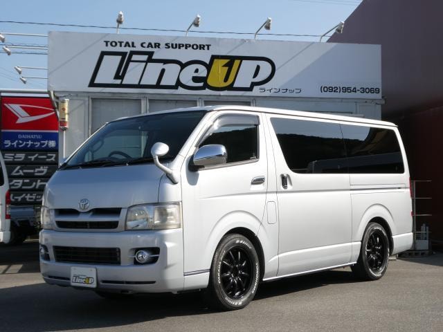 Toyota HIACE VAN 2004 — фото автомобиля 1