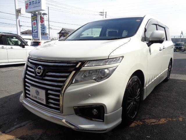 Nissan ELGRAND 2016 — фото автомобиля 1