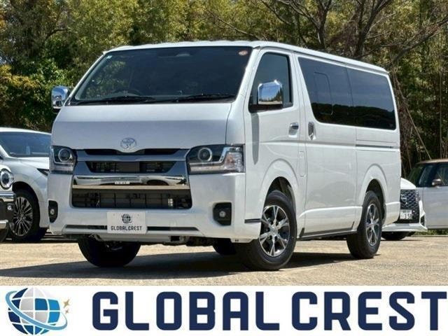 Toyota HIACE VAN 2026 — фото автомобиля