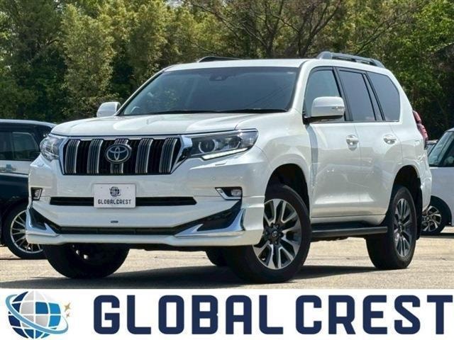 Toyota LAND CRUISER PRADO 2023 — фото автомобиля 1