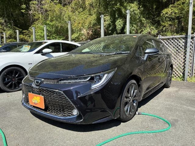 Toyota COROLLA TOURING 2020 — фото автомобиля