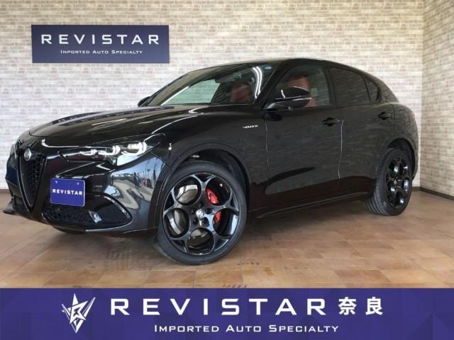 Alfa Romeo STELVIO 2023 — фото автомобиля