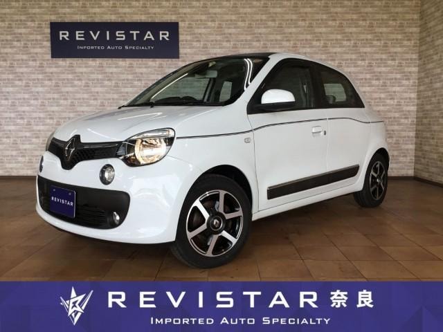 Renault TWINGO 2017 — фото автомобиля 1