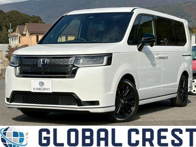Honda STEPWAGON 2026 — фото автомобиля 1