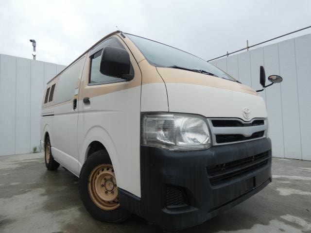 Toyota HIACE VAN 2013 — фото автомобиля
