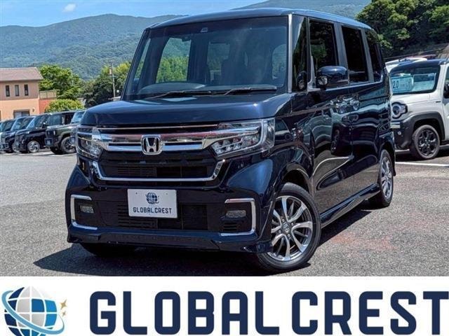 Honda N-BOX CUSTOM 2023 — фото автомобиля 1
