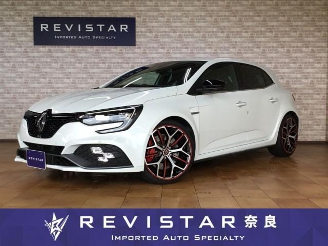 Renault MEGANE 2021 — фото автомобиля 1