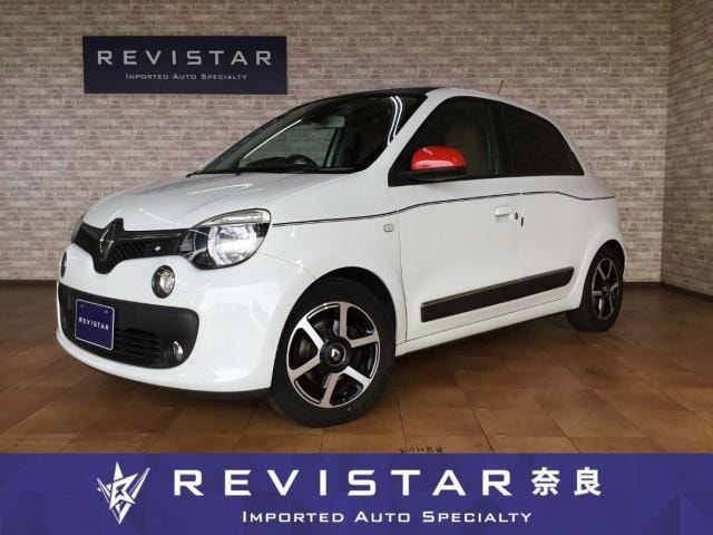 Renault TWINGO 2017 — фото автомобиля 1