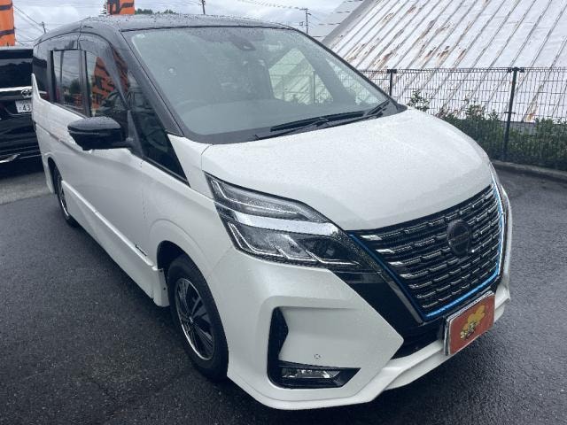 Nissan SERENA 2021 — фото автомобиля 1
