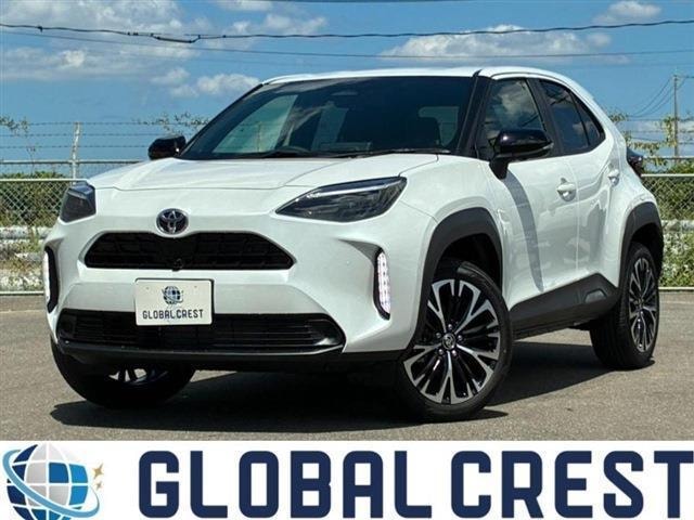 Toyota YARIS CROSS 2026 — фото автомобиля