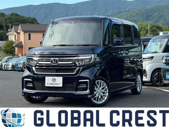 Honda N-BOX CUSTOM 2022 — фото автомобиля 1