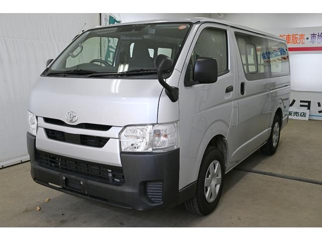 Toyota HIACE VAN 2021 — фото автомобиля 1