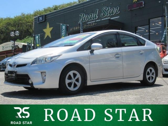 Toyota PRIUS 2015 — фото автомобиля 1