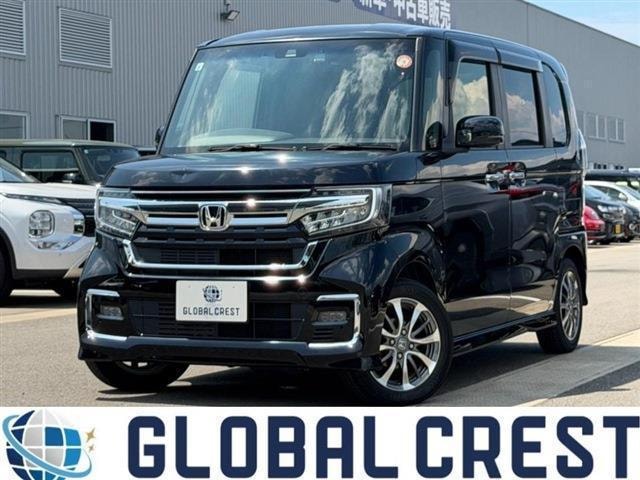 Honda N-BOX CUSTOM 2021 — фото автомобиля 1