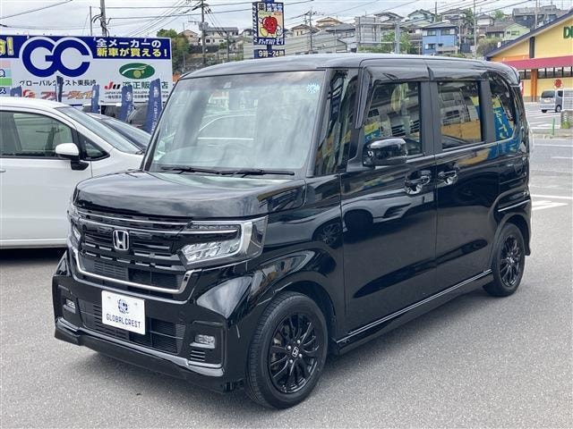Honda N-BOX CUSTOM 2023 — фото автомобиля 1