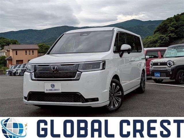 Honda STEPWAGON 2026 — фото автомобиля 1