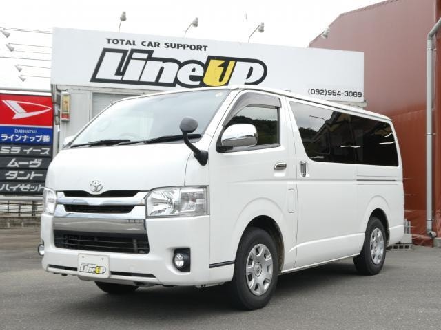 Toyota HIACE VAN 2017 — фото автомобиля