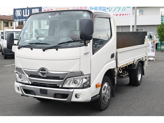 Hino DUTRO 2020 — фото автомобиля 1