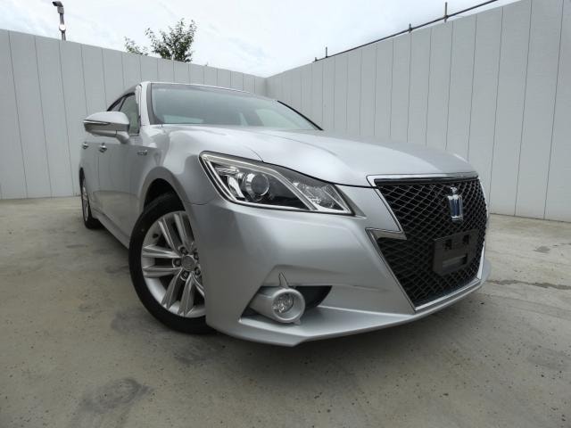 Toyota CROWN HYBRID 2013 — фото автомобиля