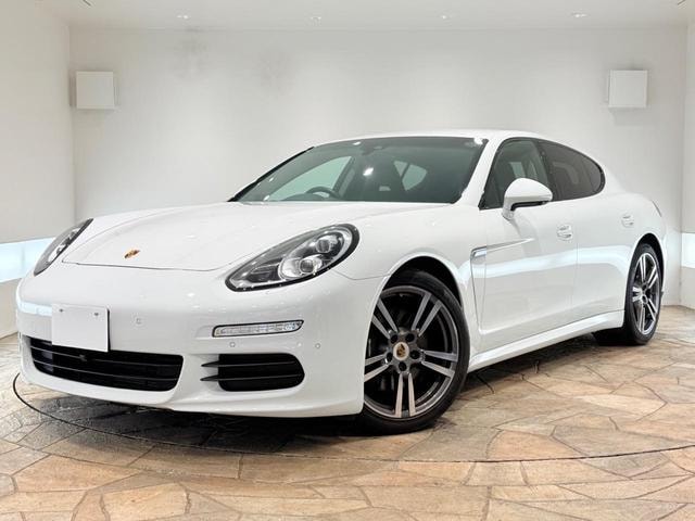 Porsche PANAMERA 2014 — фото автомобиля 1