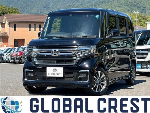 Honda N-BOX CUSTOM 2023 — фото автомобиля 1