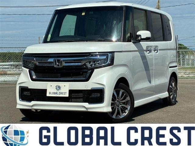 Honda N-BOX CUSTOM 2023 — фото автомобиля 1