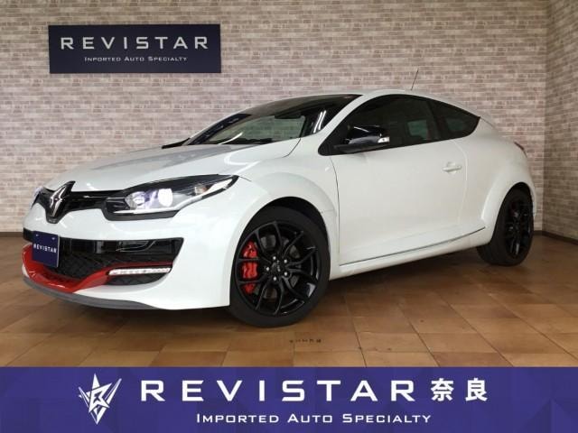 Renault MEGANE 2016 — фото автомобиля 1