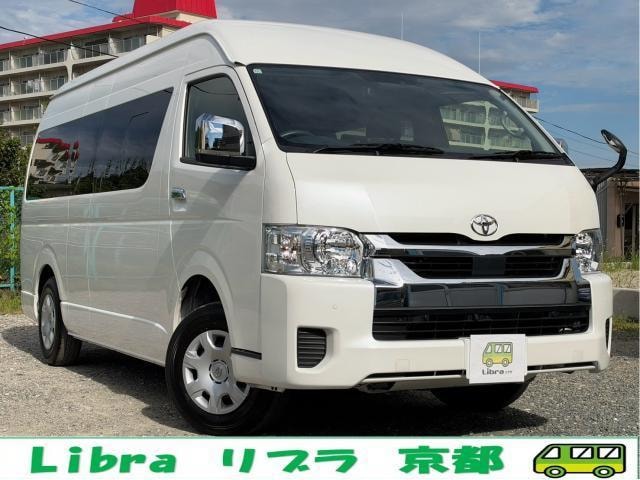 Toyota HIACE WAGON 2025 — фото автомобиля 1