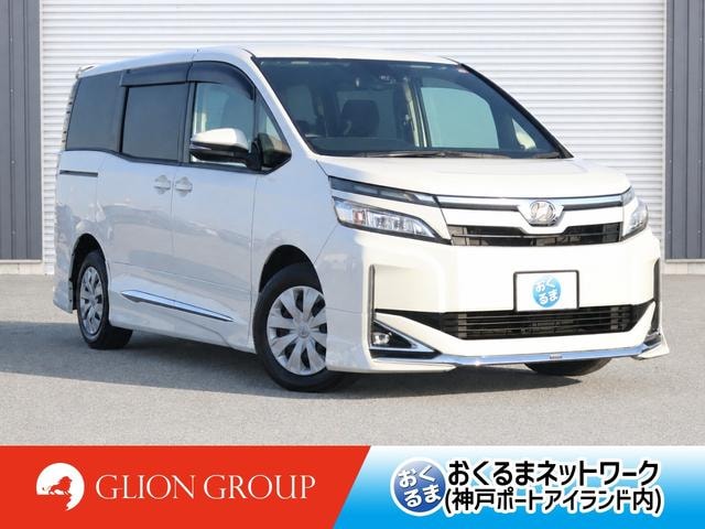 Toyota VOXY 2019 — фото автомобиля 1