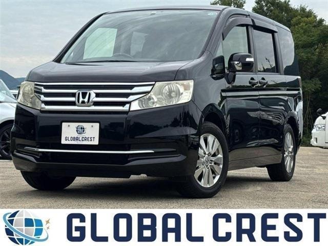 Honda STEPWAGON 2013 — фото автомобиля 1