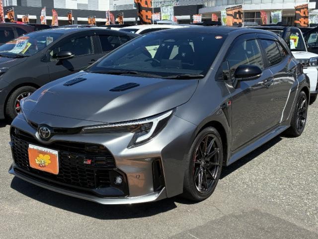 Toyota GR COROLLA 2023 — фото автомобиля