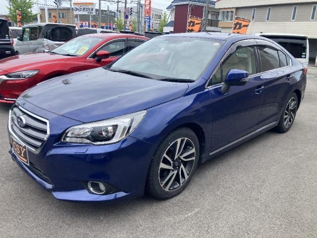 Subaru LEGACY B4 2016 — фото автомобиля 1