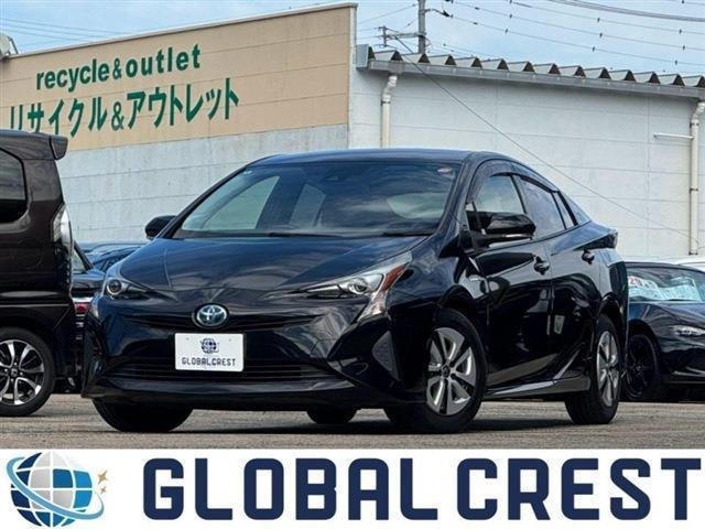 Toyota PRIUS 2018 — фото автомобиля 1